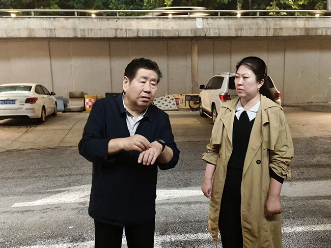 小1.jpg